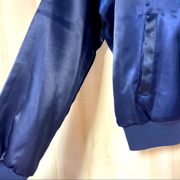 VS Pink ‘Merica Navy Blue Satin Bomber Jacket M - Picture 6 of 7